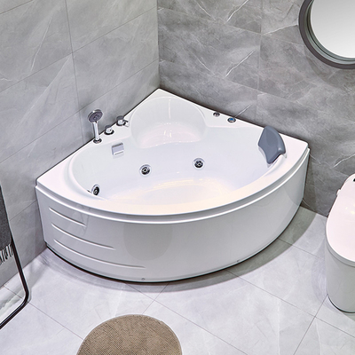 De binnen van de de Hoekbadkuip van de Draaikolk Acryldriehoek Kleine Douche Combo